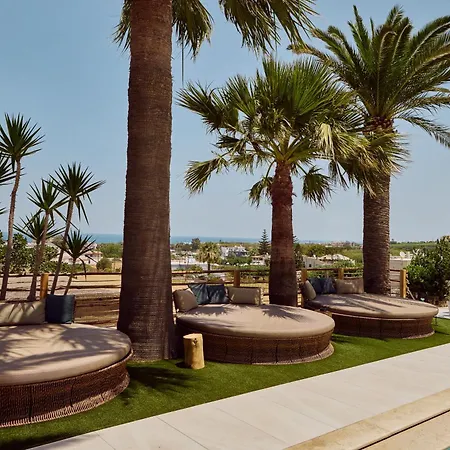 Hotel Sofia Luxury 4*